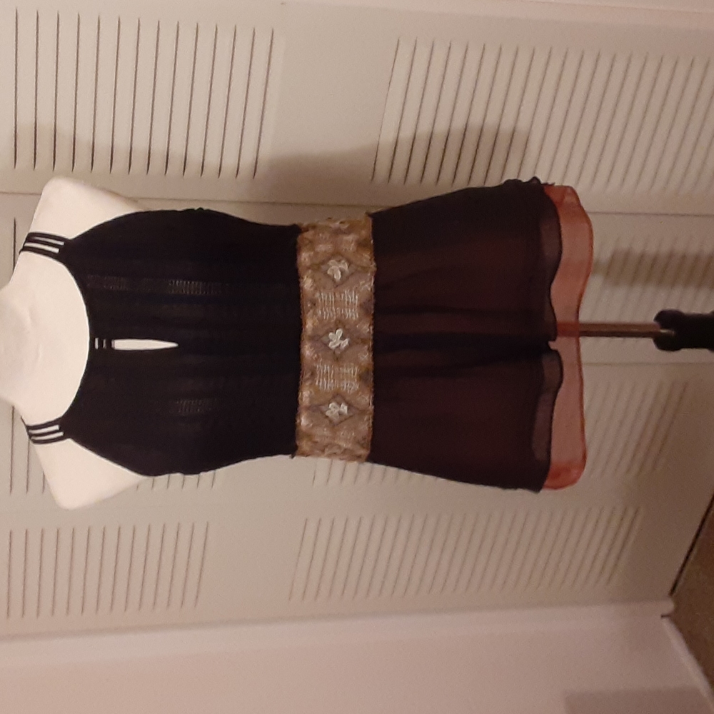 White House Black Market Sleeveless Top